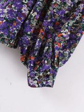 Load image into Gallery viewer, Vintage Women Floral Blouse
